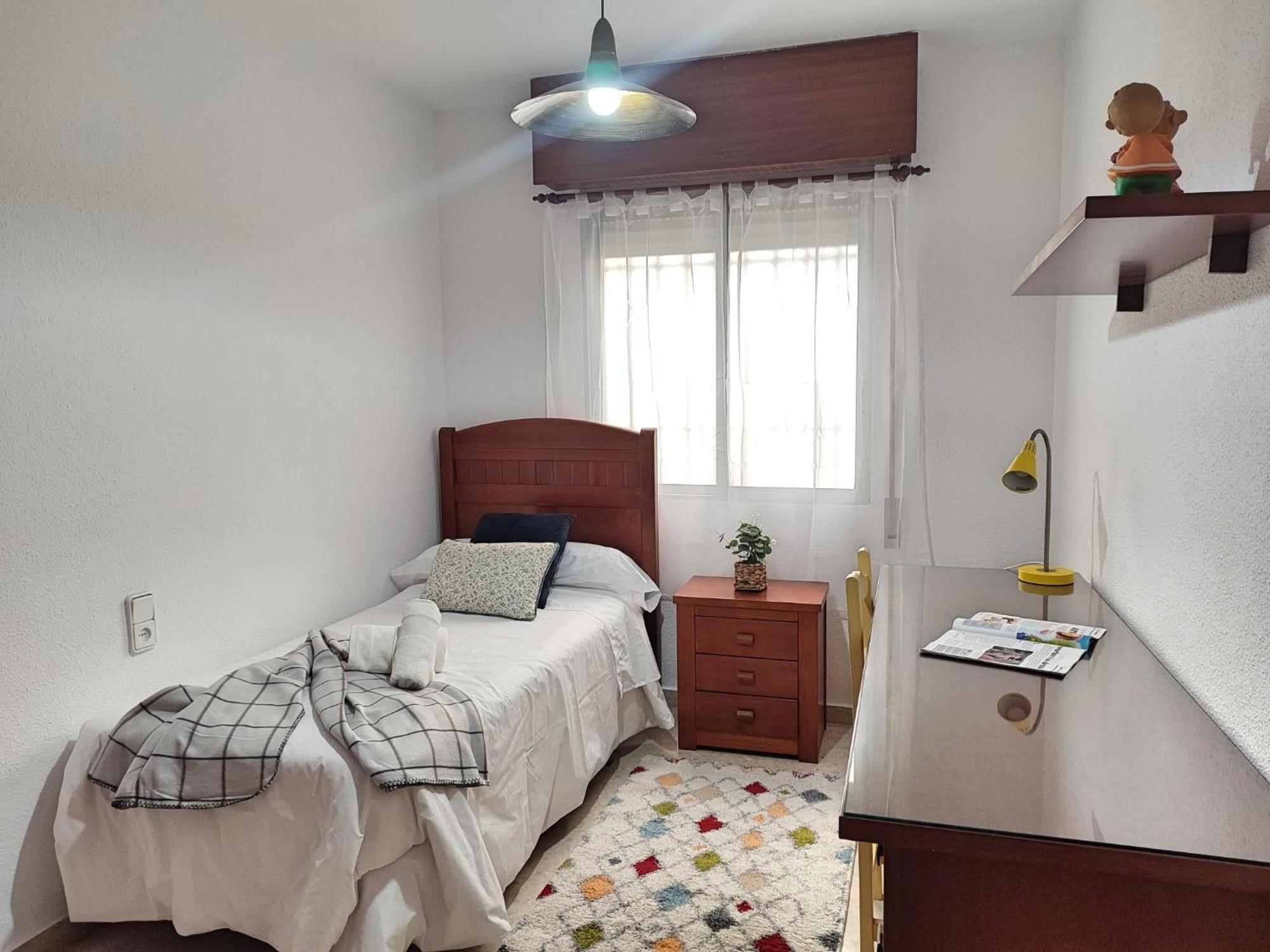 Centrico Apartamento Jardines De Vallellano Cordoba Room photo