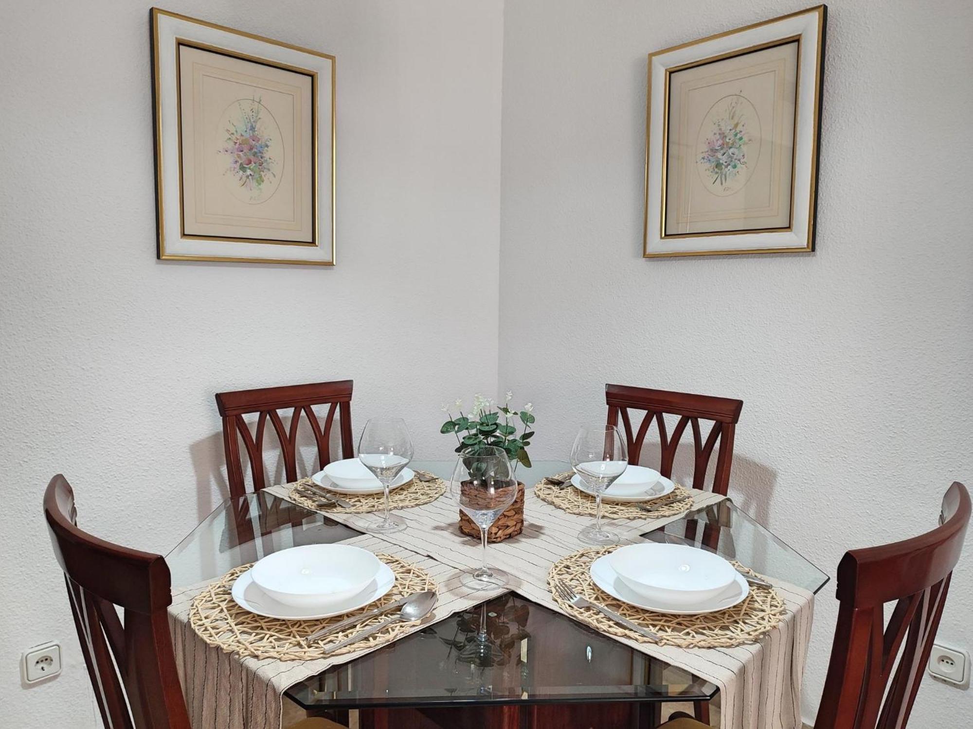 Centrico Apartamento Jardines De Vallellano Cordoba Room photo